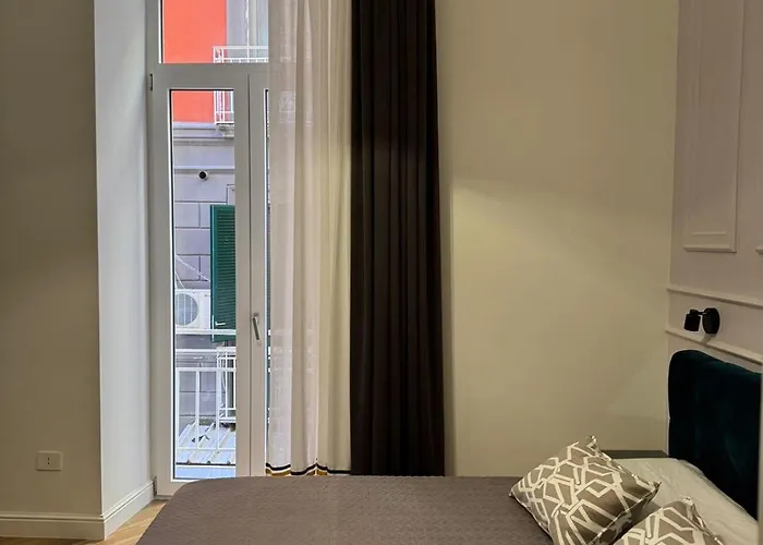 ゲストハウス La Boutique Del Centro ナポリ